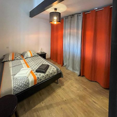 Apartamento T2 De 40 M2 - Facile D'Acces, Lumineux Et Au Calme Saint-Genet-Lerpt Exterior foto